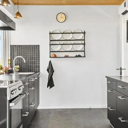 Nice In With Kitchen